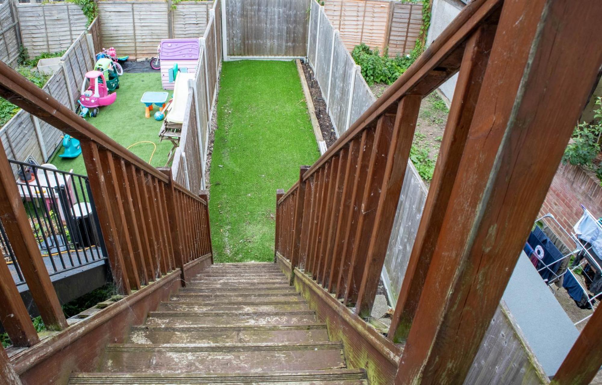 2 Bedroom Apartment Southend-On-Sea Exterior foto